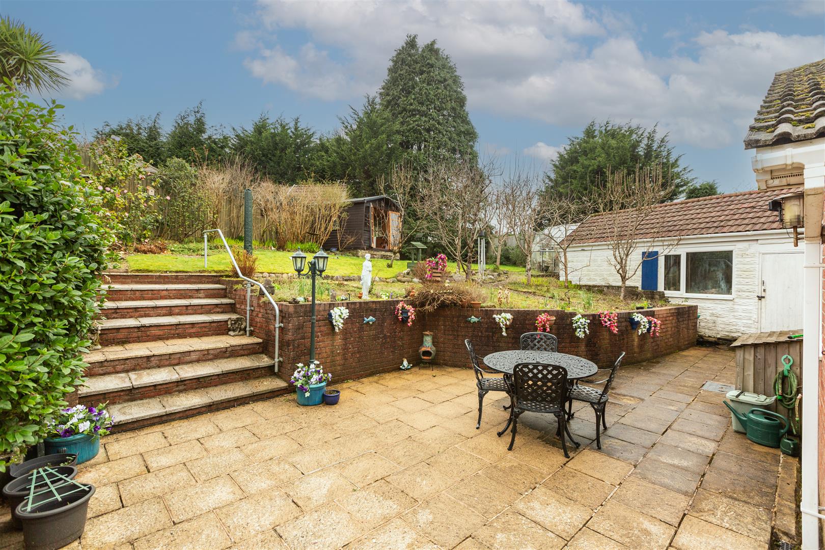 Furze Crescent, Morriston, Swansea, SA6 6BP